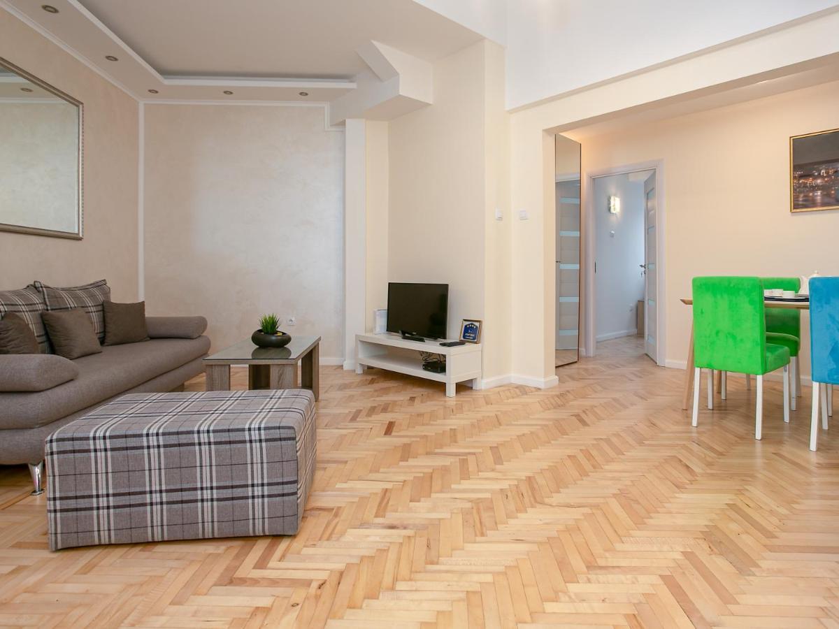 Grand Suite Centre Belgrado Exterior foto