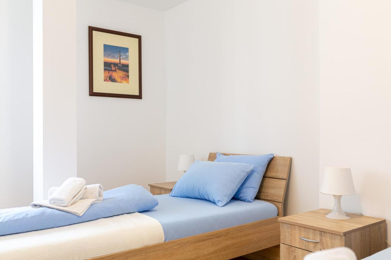 Grand Suite Centre Belgrado Exterior foto