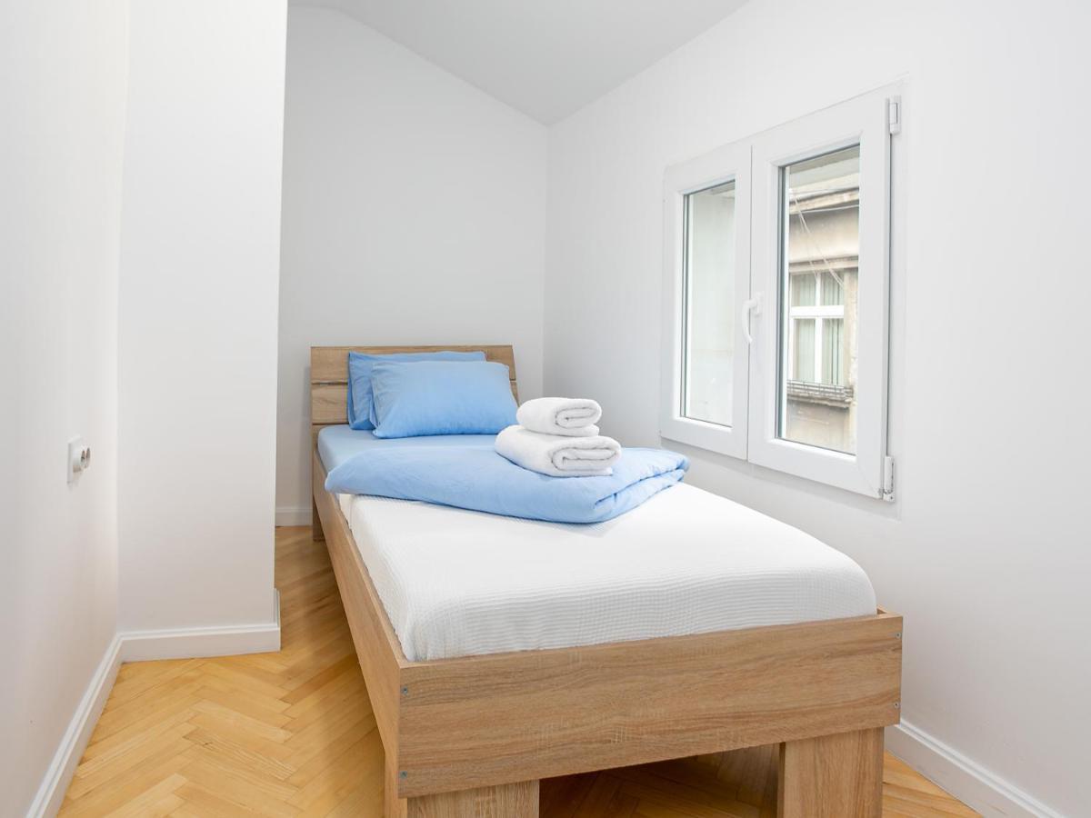 Grand Suite Centre Belgrado Exterior foto